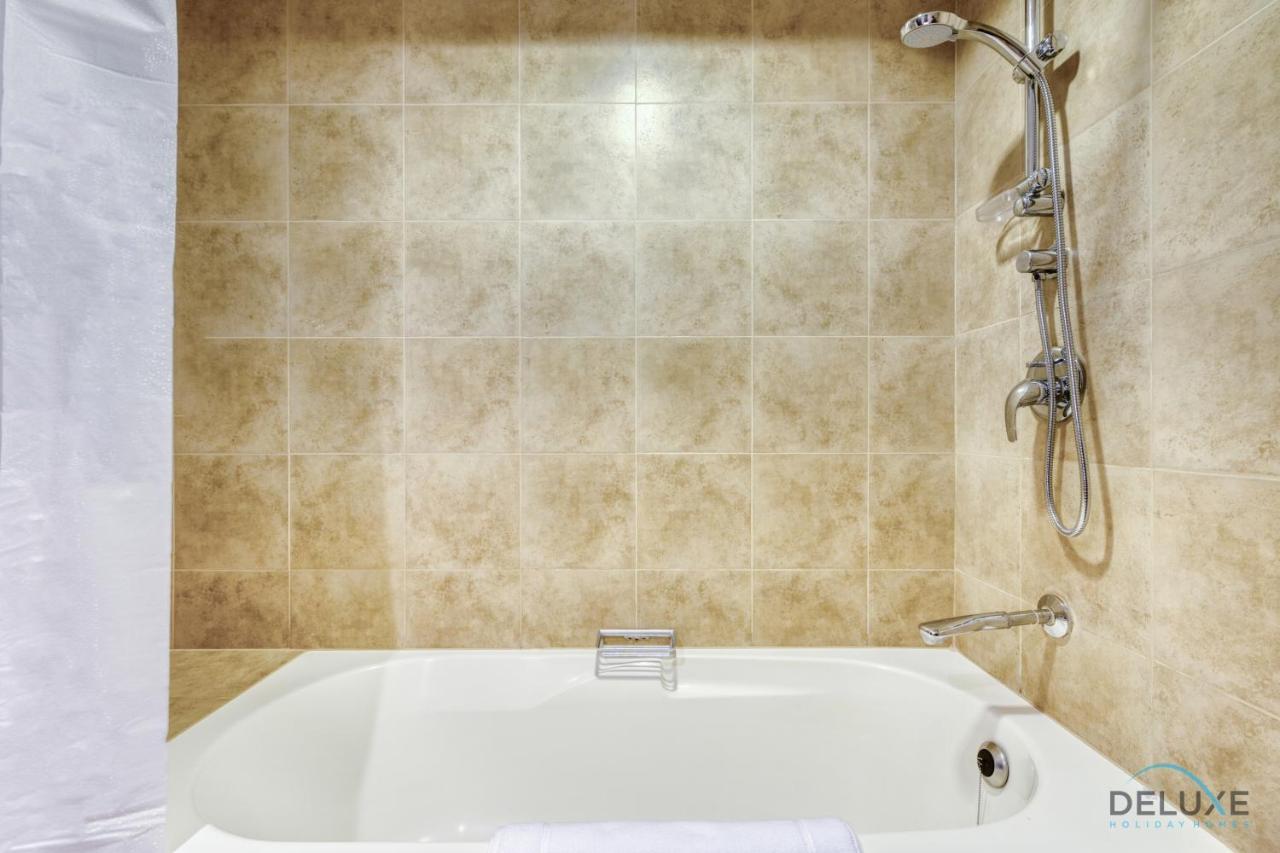Price Cozy Near To Metro & Prime Location By Deluxe Homes Dubai