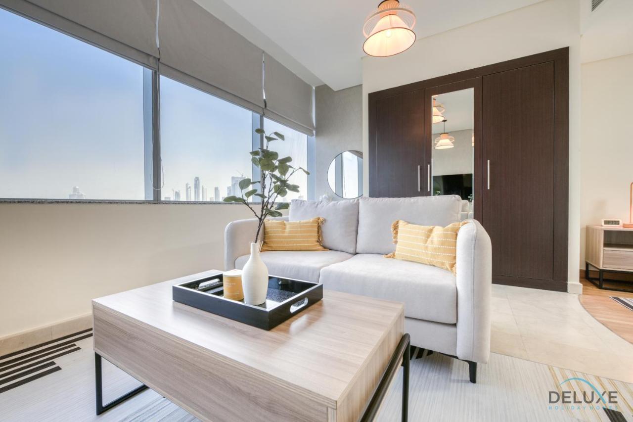 Price Cozy Near To Metro & Prime Location By Deluxe Homes